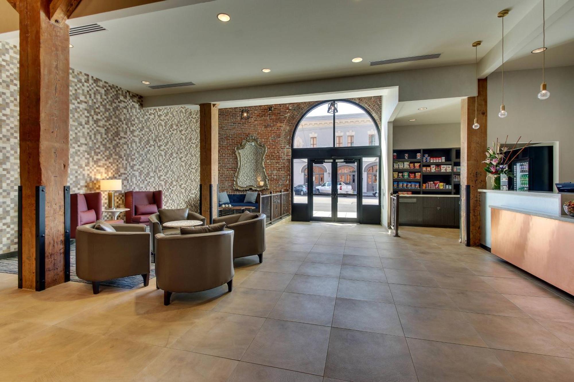 Springhill Suites By Marriott Montgomery Downtown Εξωτερικό φωτογραφία